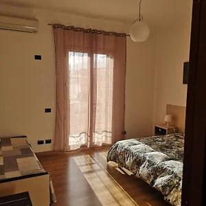 Vacanze Vito E Alessia 96-01 Pa Appartamento